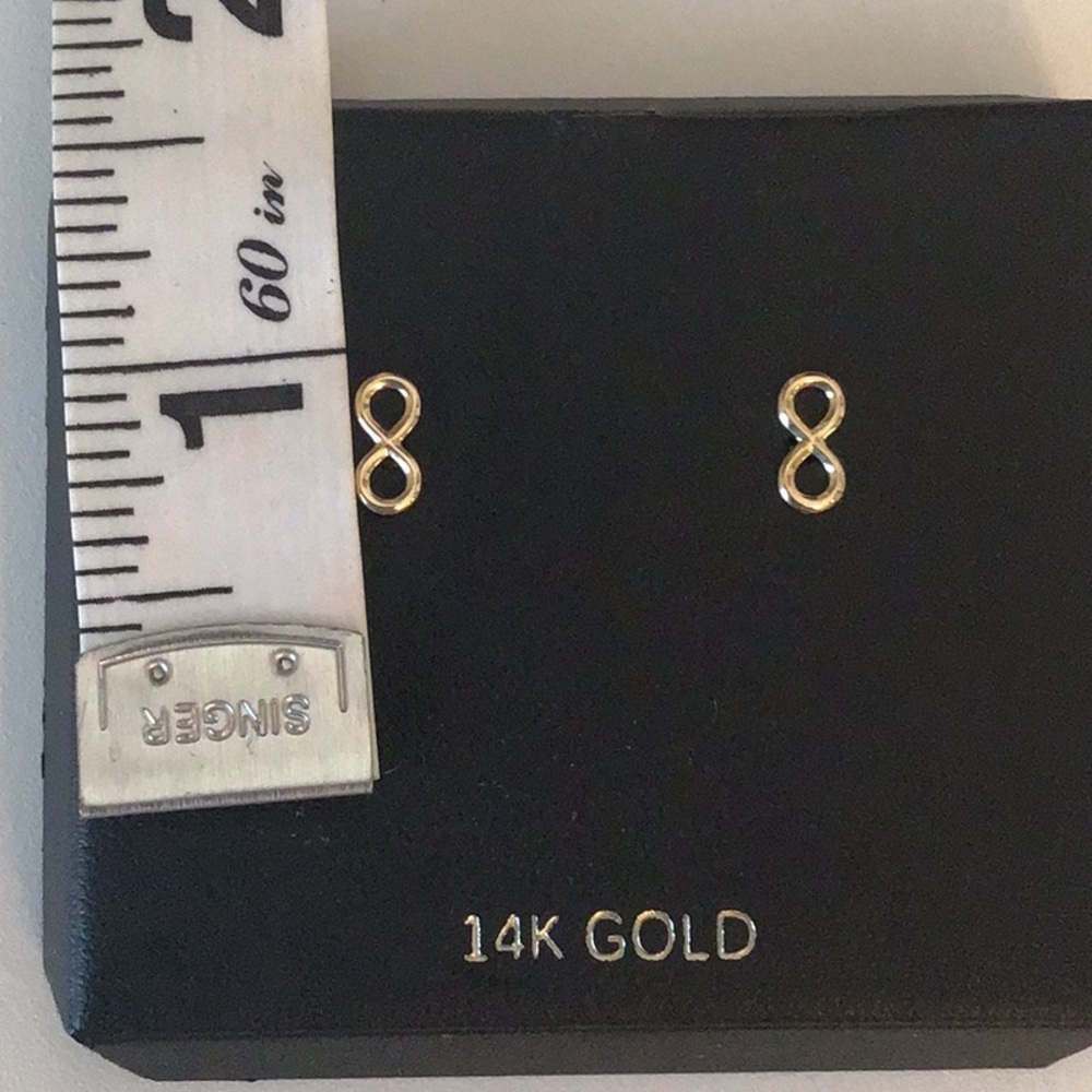 14K Gold Dainty Infinity Earrings NWOT - Picture 4 of 4